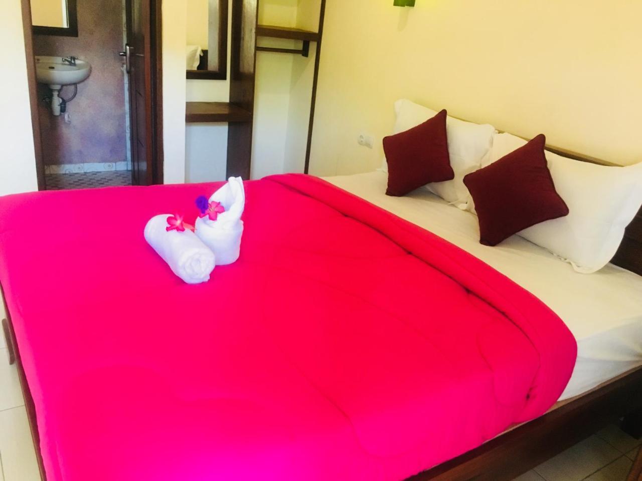 Yudhist Guest House Nusa Lembongan  Bagian luar foto